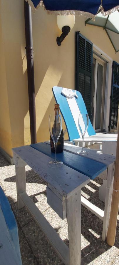 Appartamento La Spiaggia Bordighera Buitenkant foto